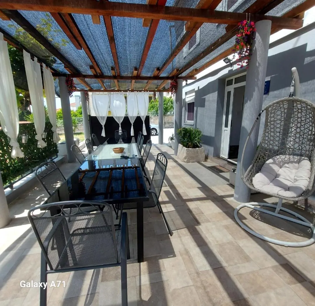 Lägenhet Apartmani Villa Viola Trogir