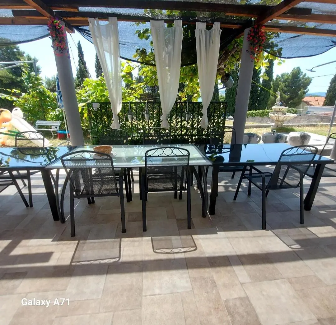 Apartmani Villa Viola Trogir Croatia